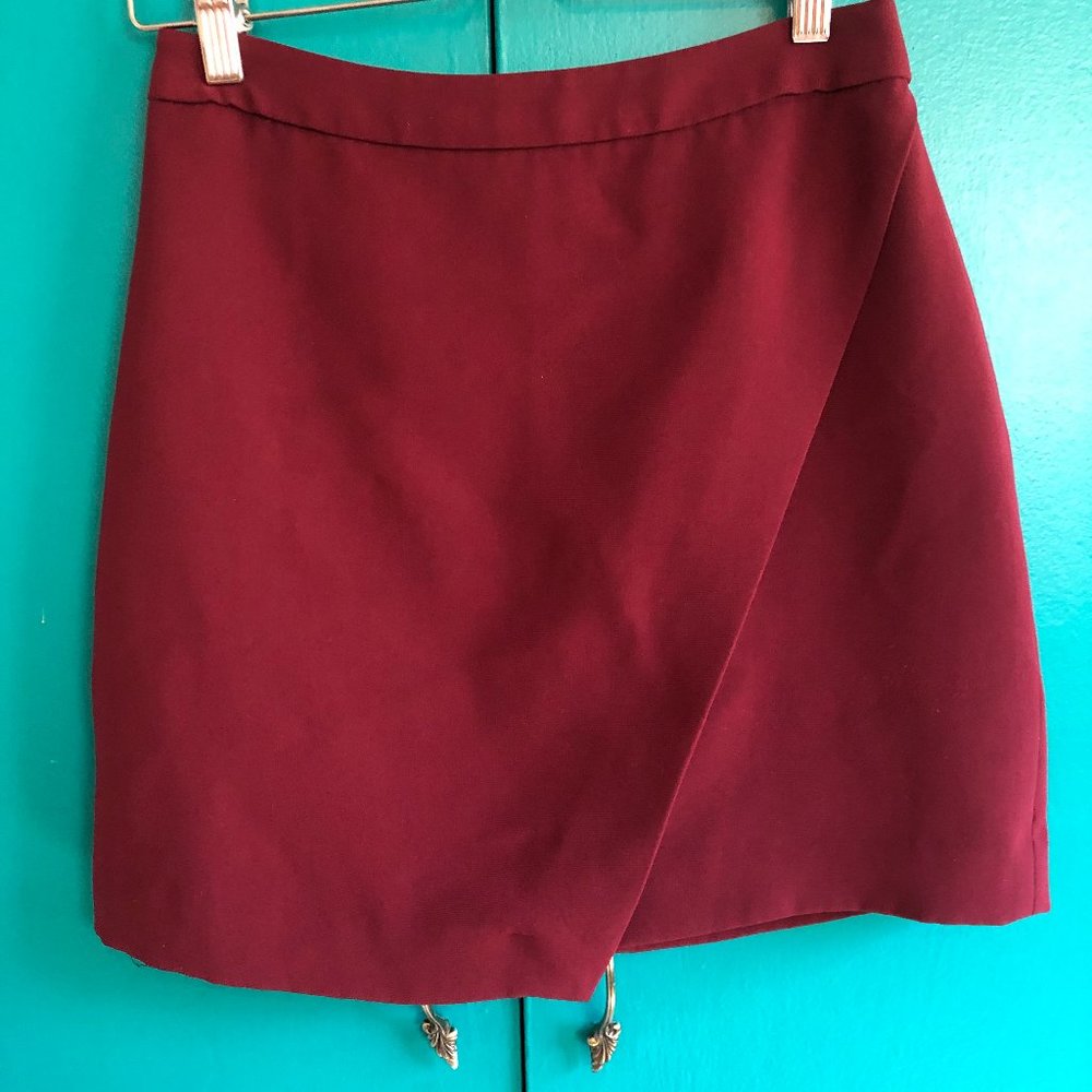 Red asymmetrical Banana Republic mini skirt